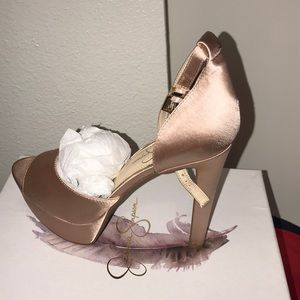 Jessica Simpson heels